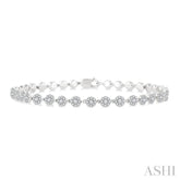 1 1/3 Ctw Cluster Round Cut Diamond Fashion Tennis Bracelet in 14K White Gold