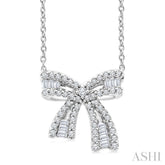 1/3 Ctw Bow Round Cut Diamond Fashion Pendant With Chain in 14k White Gold