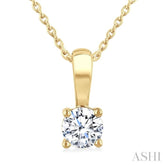 1/2 Ctw Prong Set Round Cut Diamond Solitaire Pendant With Chain in 14K Yellow Gold