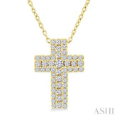 1/4 Ctw Cross Round Cut Diamond Fashion Pendant With Chain in 14K Yellow Gold