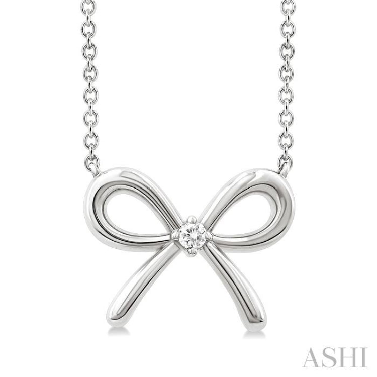 1/50 Ctw Bow Round Cut Diamond Fashion Pendant With Chain in Sterling Silver