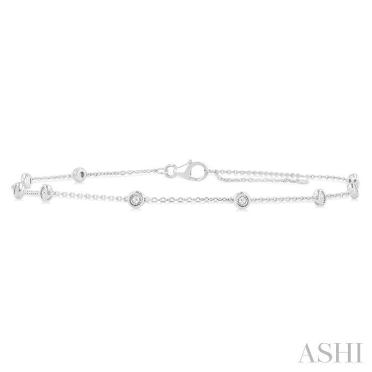 1/10 Ctw Bezel Set Round Cut Diamond Station Anklet in 10K White Gold
