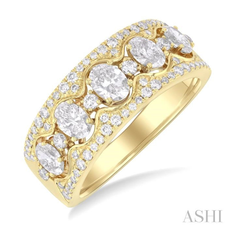 1 1/5 Ctw 5-Stone Oval and Round Cut Diamond Wide Fashion Band in 14K Yellow Gold