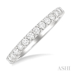 1 Ctw Round Cut Diamond Eternity Wedding Band in 14K White Gold