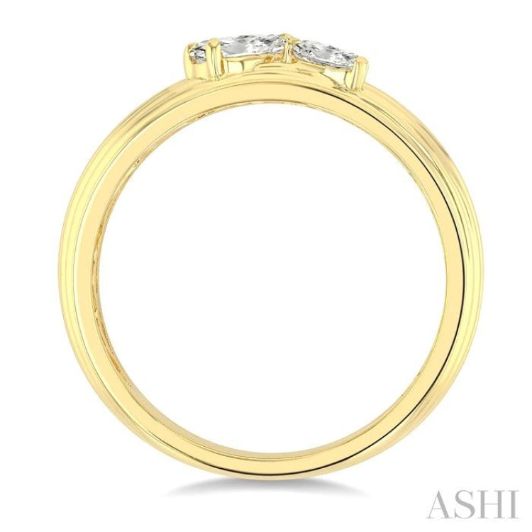 3/8 Ctw Textured Shank 2-Stone Pear Cut Diamond Fashion Band in 14K Yellow Gold