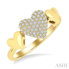 1/4 Ctw Heart Shape Pave Set Round Cut Diamond Ring in 10K Yellow Gold