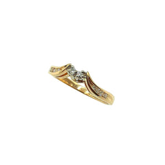 APPRAISED $600- 14KT Yellow Gold Channel Ring with 10 Round Brilliant Diamonds