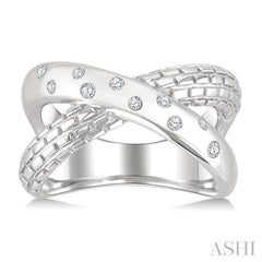 1/10 Ctw Split Criss-Cross Single Cut Diamond Fashion Ring in Sterling Silver