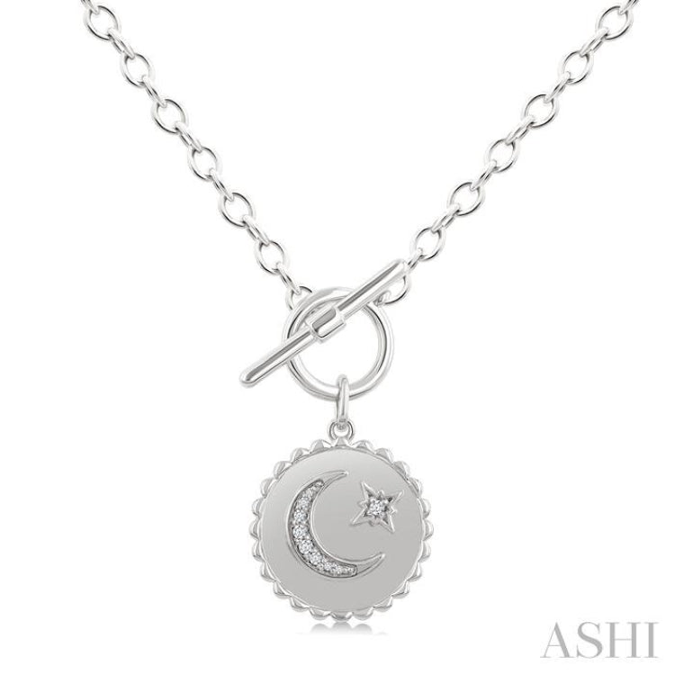1/20 Ctw Moon & Star Medallion Toggle Single Cut Diamond Fashion Pendant With Chain in Sterling Silver