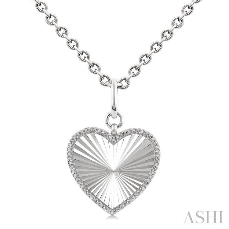 1/10 Ctw Heart Fluted Medallion Single Cut Diamond Pendant With Chain in Sterling Silver