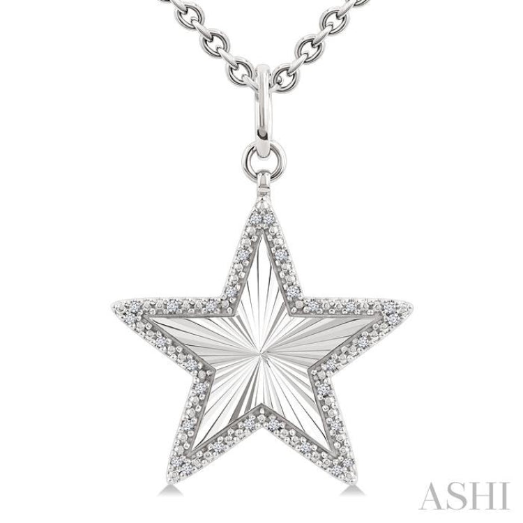 1/10 Ctw Star Fluted Medallion Single Cut Diamond Pendant With Chain in Sterling Silver