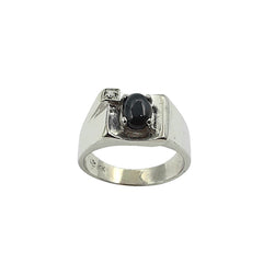 APPRAISED $1200- 14KT White Gold Gents Ring with 1 Single Cut Diamond -T-.01ct and 1 Oval Onyx (7x5)