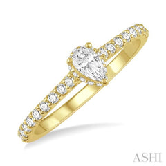 1/5 ctw Pear Shape Round Cut Diamond Semi Mount Engagement Ring in 14K Yellow Gold