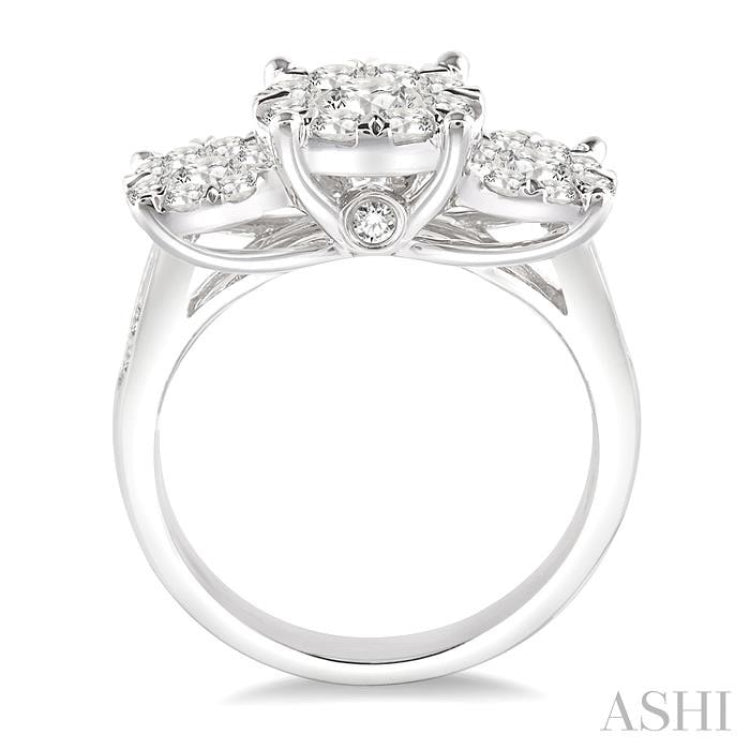 1 1/2 ctw Lovebright Round Cut Diamond Ring in 14K White Gold