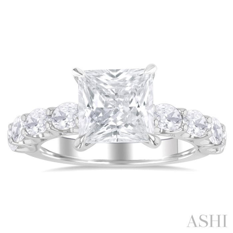 7/8 Ctw Princess Shape Oval and Round Cut Diamond Semi Mount Engagement Ring in 14K White Gold