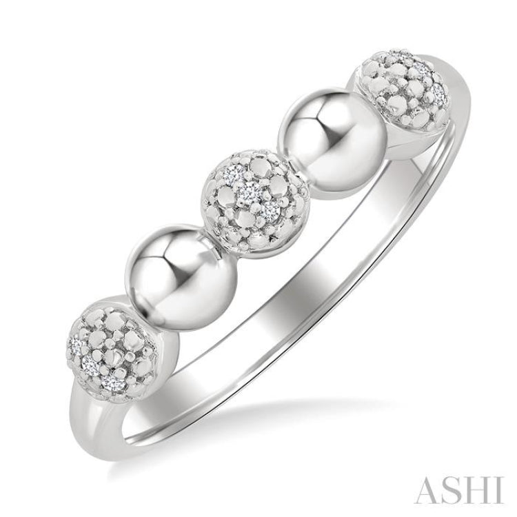 1/20 Ctw Bold Bead Design Round Cut Diamond Fashion Ring in Sterling Silver