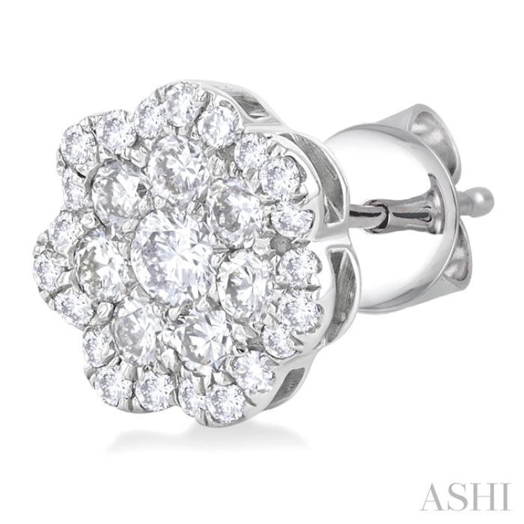 3/4 ctw Flower Pattern Round Cut Diamond Fashion Stud Earrings in 14K White Gold