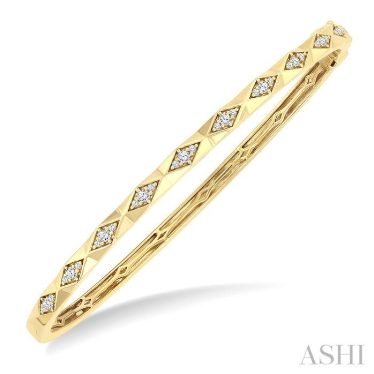 .33CTRDDM GEOMETRIC SHPE BANGLE YG10K-G*