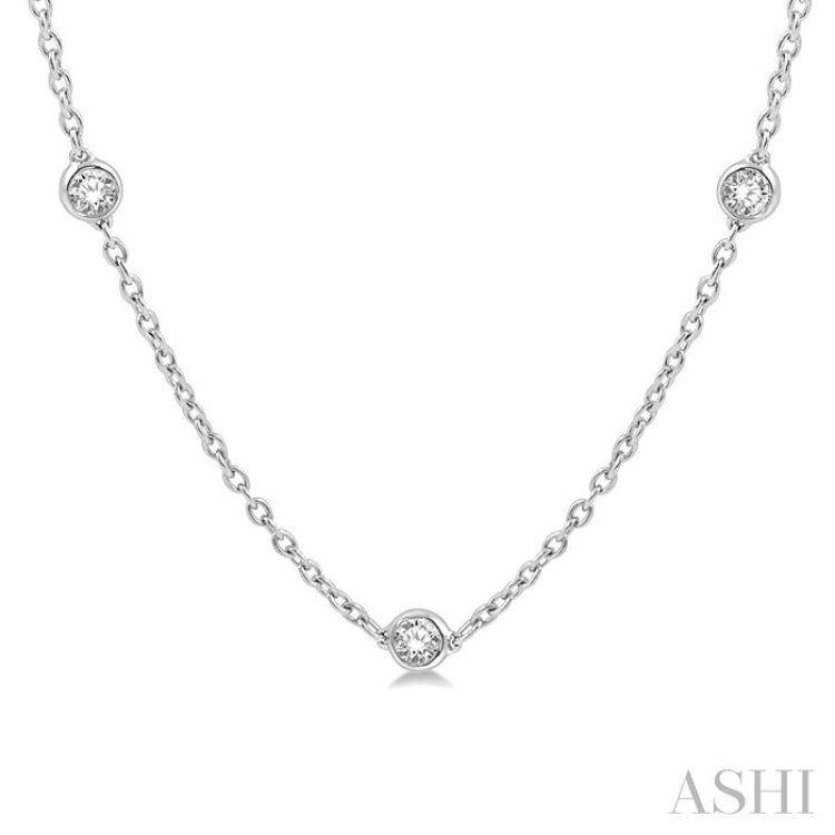2.00 Ctw Round Cut Diamond Fashion Necklace in 14K White Gold