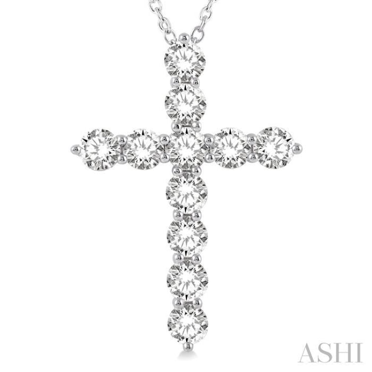 4.00 Ctw Round Cut Diamond Cross Pendant in 14K White Gold with Chain