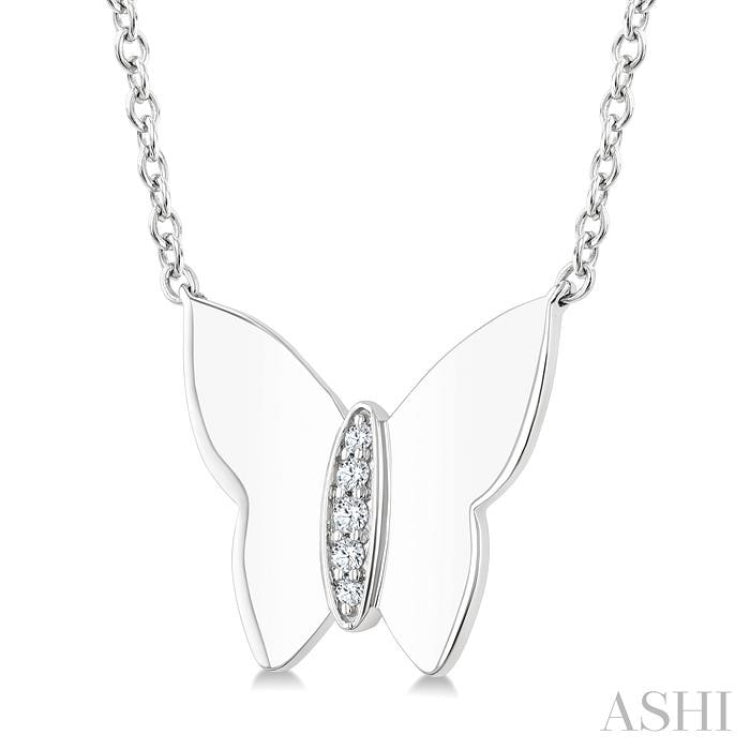 1/20 Ctw Butterfly Round Cut Diamond Fashion Pendant With Chain in Sterling Silver