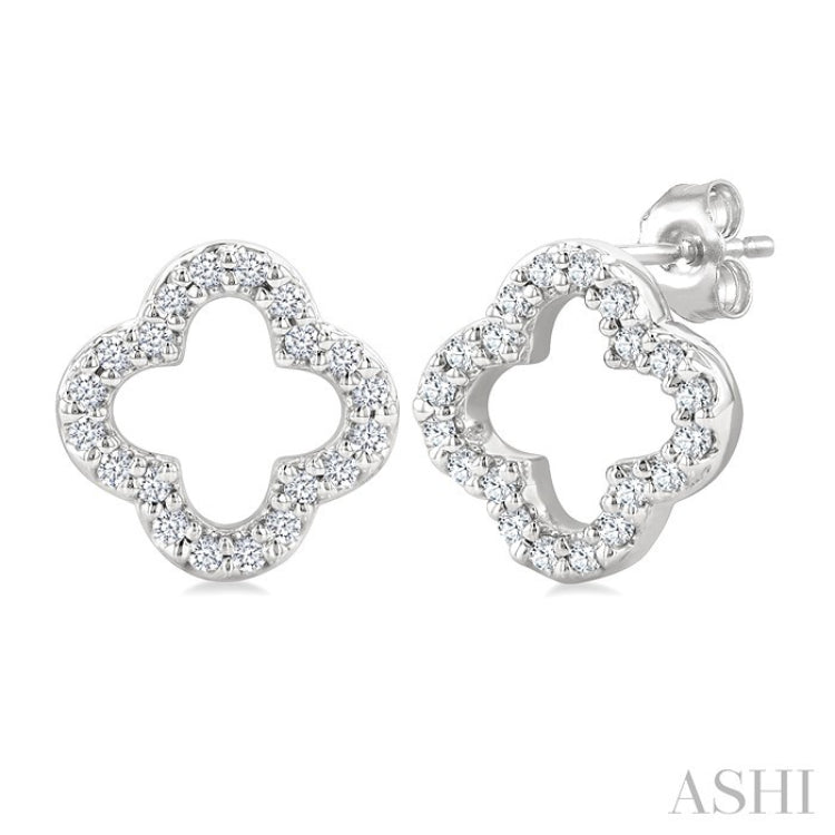 1/6 Ctw Petite Clover Round Cut Diamond Fashion Stud Earrings in 10K White Gold