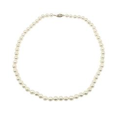 APPRAISED $900- 14KT Yellow Gold 16" Strand of Cultured Pearls