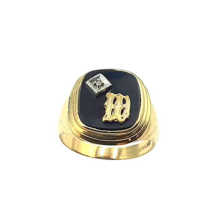 APPRAISED $500- 10KT Yellow Gold Ring with 1 Rectangle Onyx (13x4) with a "W" and 1 Round Brilliant Diamond -T-.01CT
