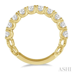 1 1/2 Ctw Lattice Round Cut Diamond Wedding Band in 14K Yellow Gold