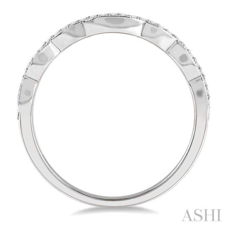 1/10 Ctw Curvy Round Cut Diamond Wedding Band in 14K White Gold
