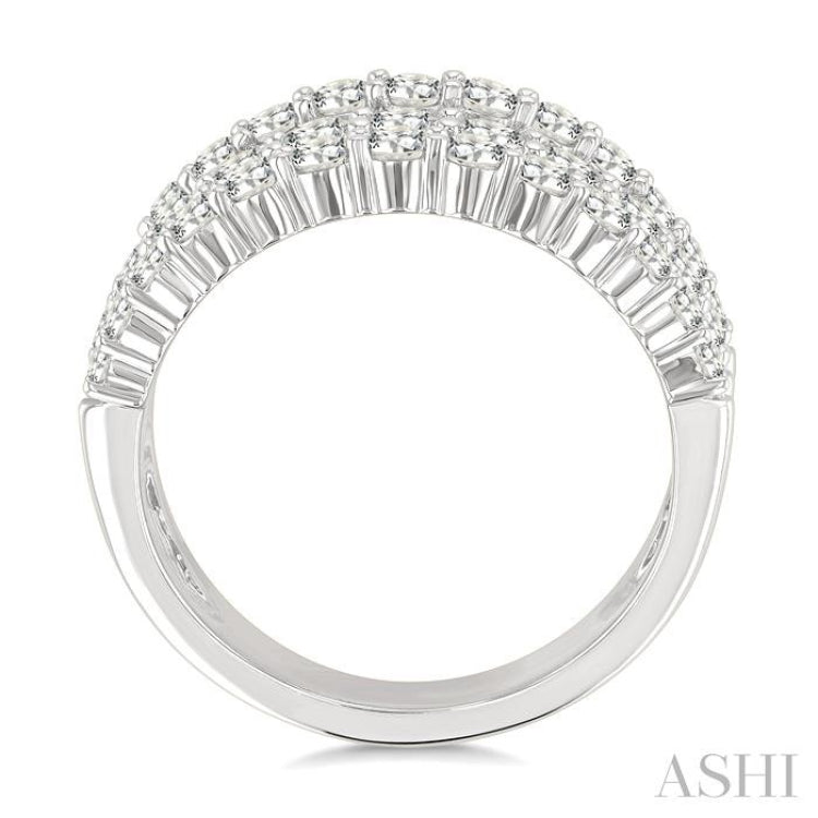 1 3/4 Ctw Round Cut Diamond Bold Fashion Band in 14K White Gold