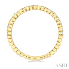 1/5 Ctw Circular Link Round Cut Diamond Fashion Band in 10K Yellow Gold