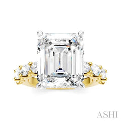 1 1/3 Ctw Emerald Shape Oval and Round Cut Diamond Semi-Mount Engagement Ring in 14K Yellow and White Gold