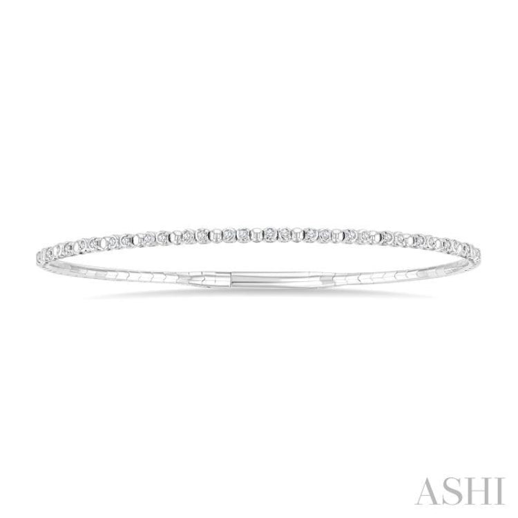 1/4 Ctw Bubble Motif Halfway Round Cut Bezel Diamond Flex Bangle in 14K White Gold