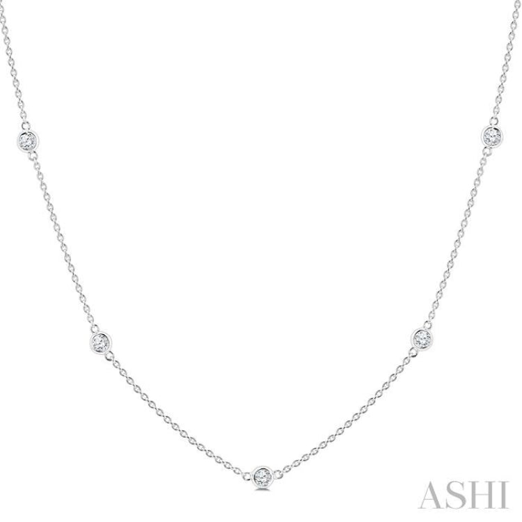 1 Ctw Bezel Set Round Cut Diamond Station Necklace in 14K White Gold