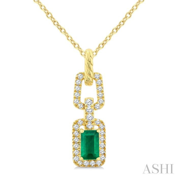 1/6 Ctw 5X3MM Octagon Shape Emerald and Round Cut Diamond Halo Precious Link Pendant With Chain in 14K Yellow Gold