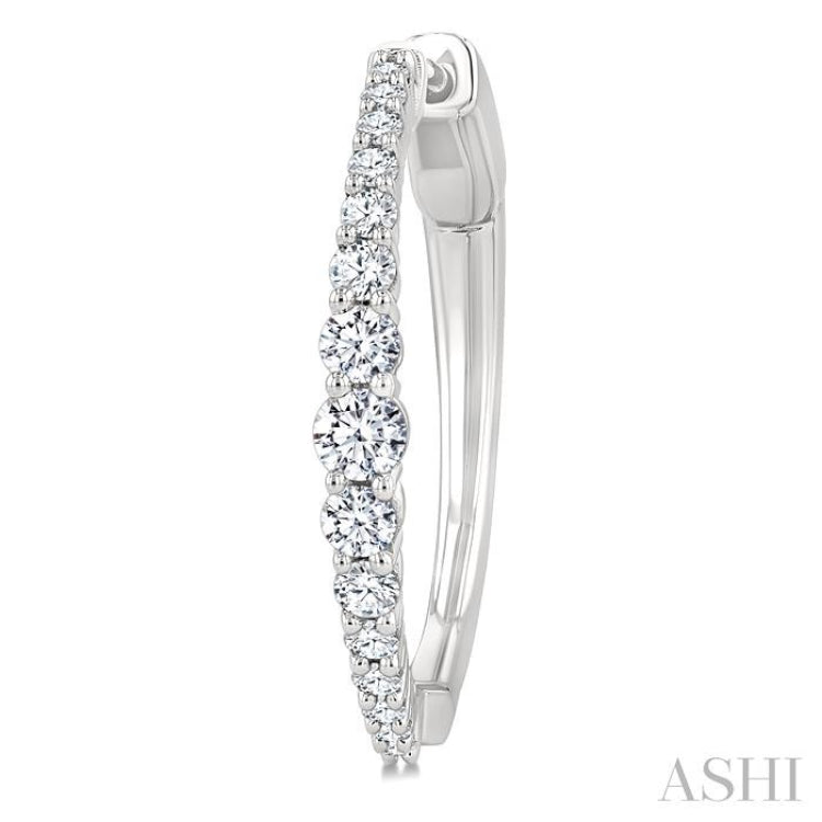 3/4 Ctw Graduated Round Cut Diamond Riviera Hoop Earrings in 14K White Gold