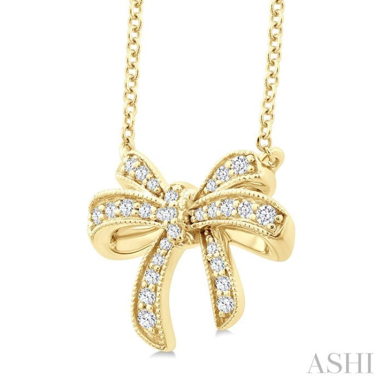 1/6 Ctw Bow Round Cut Diamond Petite Fashion Pendant With Chain in 10K Yellow Gold