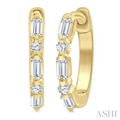 1/5 Ctw Baguette & Round Cut Diamond Petite Huggie Earrings in 10K Yellow Gold