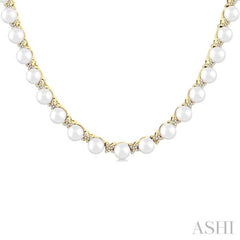 5 MM Cultured Pearl and 1 1/4 Ctw Round Cut Diamond Floral Fashion Necklace in 14K Yellow Gold