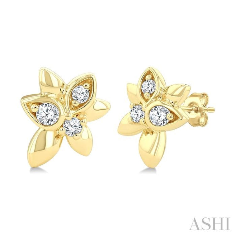 1/6 Ctw Starlit Petals Round Cut Diamond Fashion Stud Earrings in 10K Yellow Gold