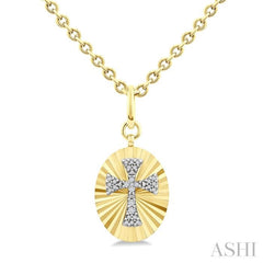 1/10 Ctw Templar Cross Round Cut Diamond Pirouette Fluted Oval Medallion Pendant With Chain in Yellow Gold Vermeil