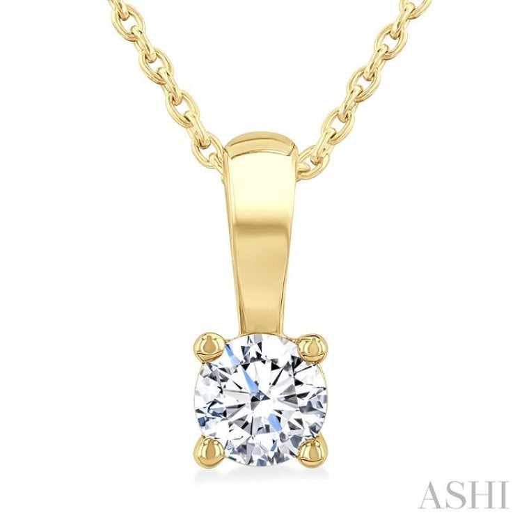 1/4 Ctw Prong Set Round Cut Diamond Solitaire Pendant With Chain in 14K Yellow Gold