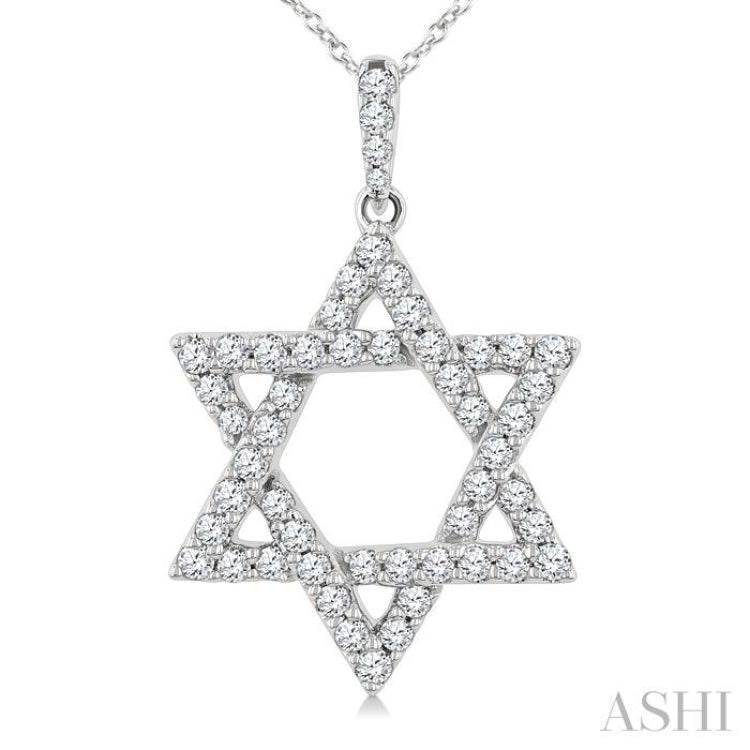 1/2 Ctw Star Of David Round Cut Diamond Fashion Pendant With Chain in 14K White Gold