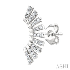 1/3 Ctw Bar-Shaped Accent Arc Round Cut Diamond Fashion Ear Climber in 14K White Gold