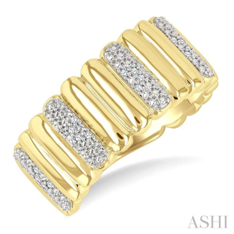 1/10 Ctw Bold Ribbed Round Cut Diamond Fashion Wide Band in Yellow Gold Vermeil