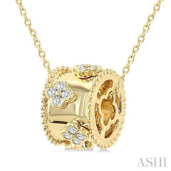 1/6 Ctw Clover Motif Round Cut Diamond Rondelle Fashion Pendant With Chain in 14K Yellow Gold