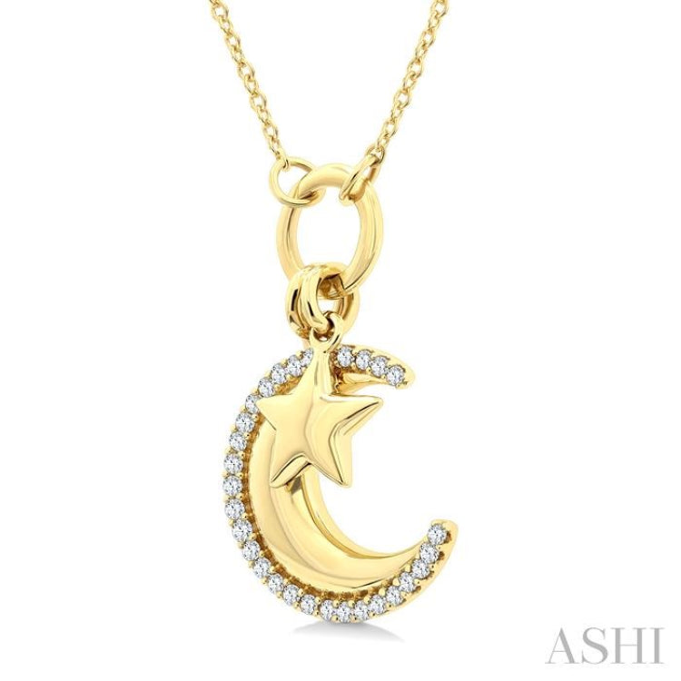 1/6 Ctw Crescent Moon & Star Charm Round Cut Diamond Fashion Pendant With Chain in 10K Yellow Gold