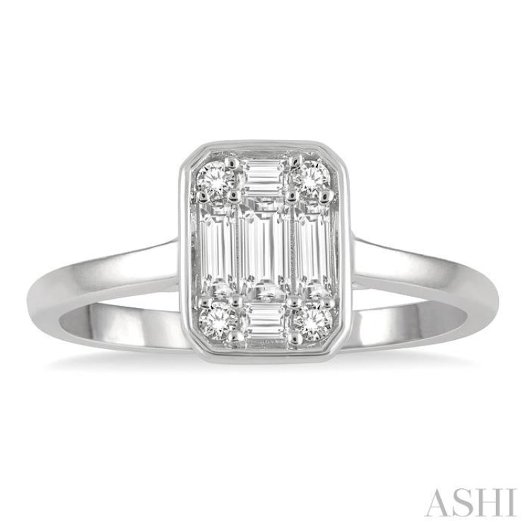 1/3 Ctw Octagonal Shape Baguette and Round Cut Diamond Ladies Ring in 14K White Gold