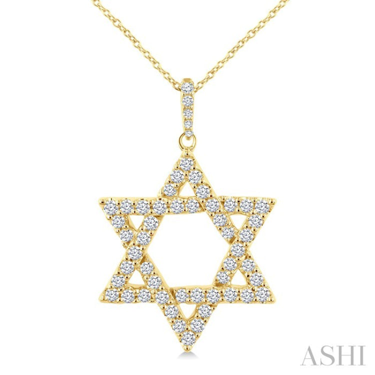 3/4 Ctw Star of David Round Cut Diamond Fashion Pendant With Chain in 14K Yellow Gold